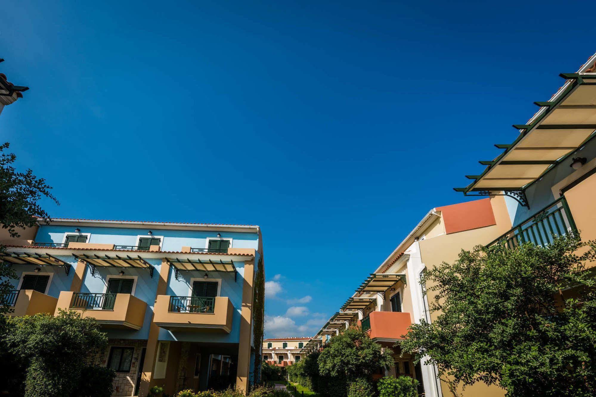 Mediterranean Beach Resort ラガナス エクステリア 写真